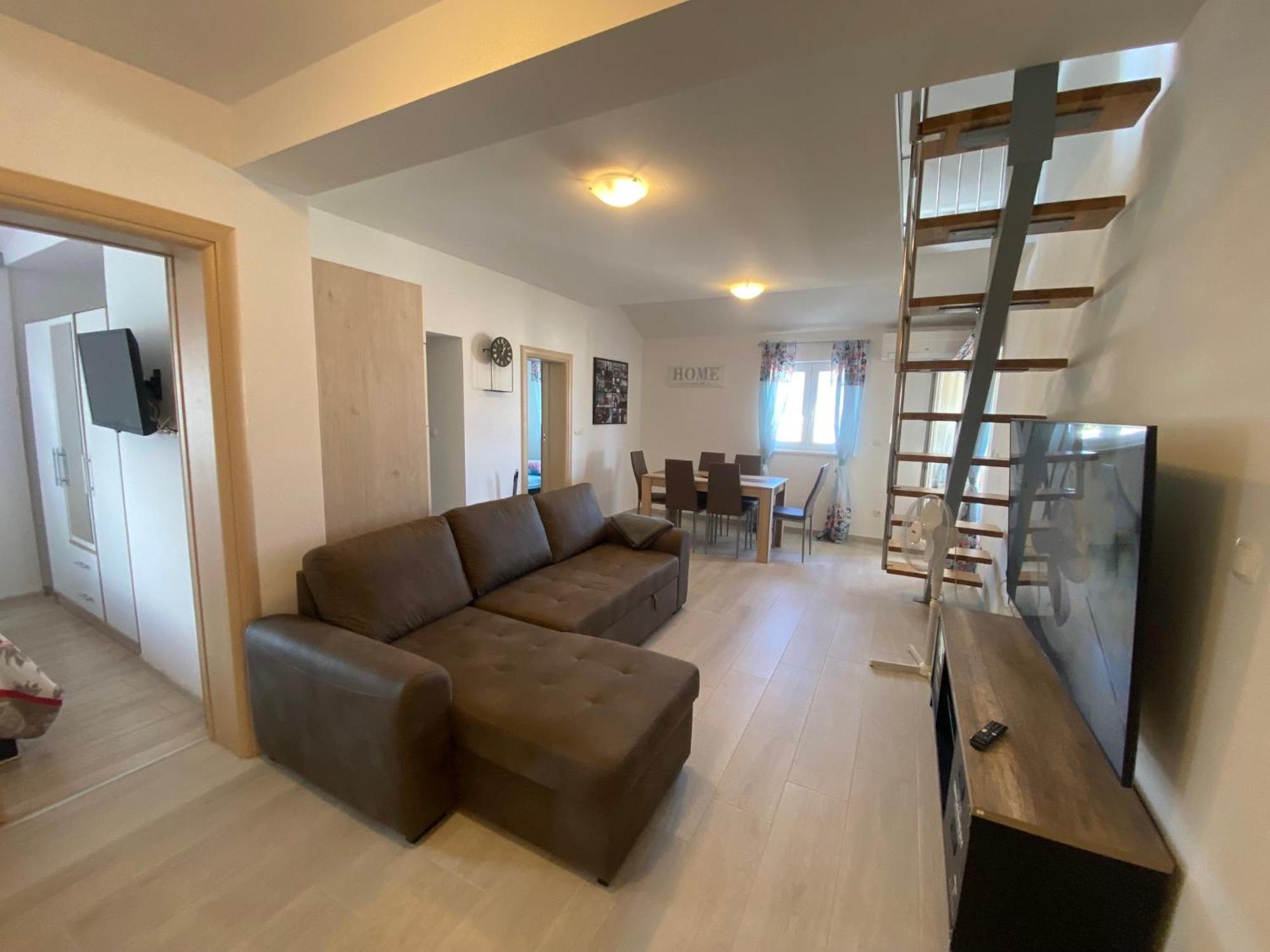 Apartmani Spaija Kaštela Exterior foto